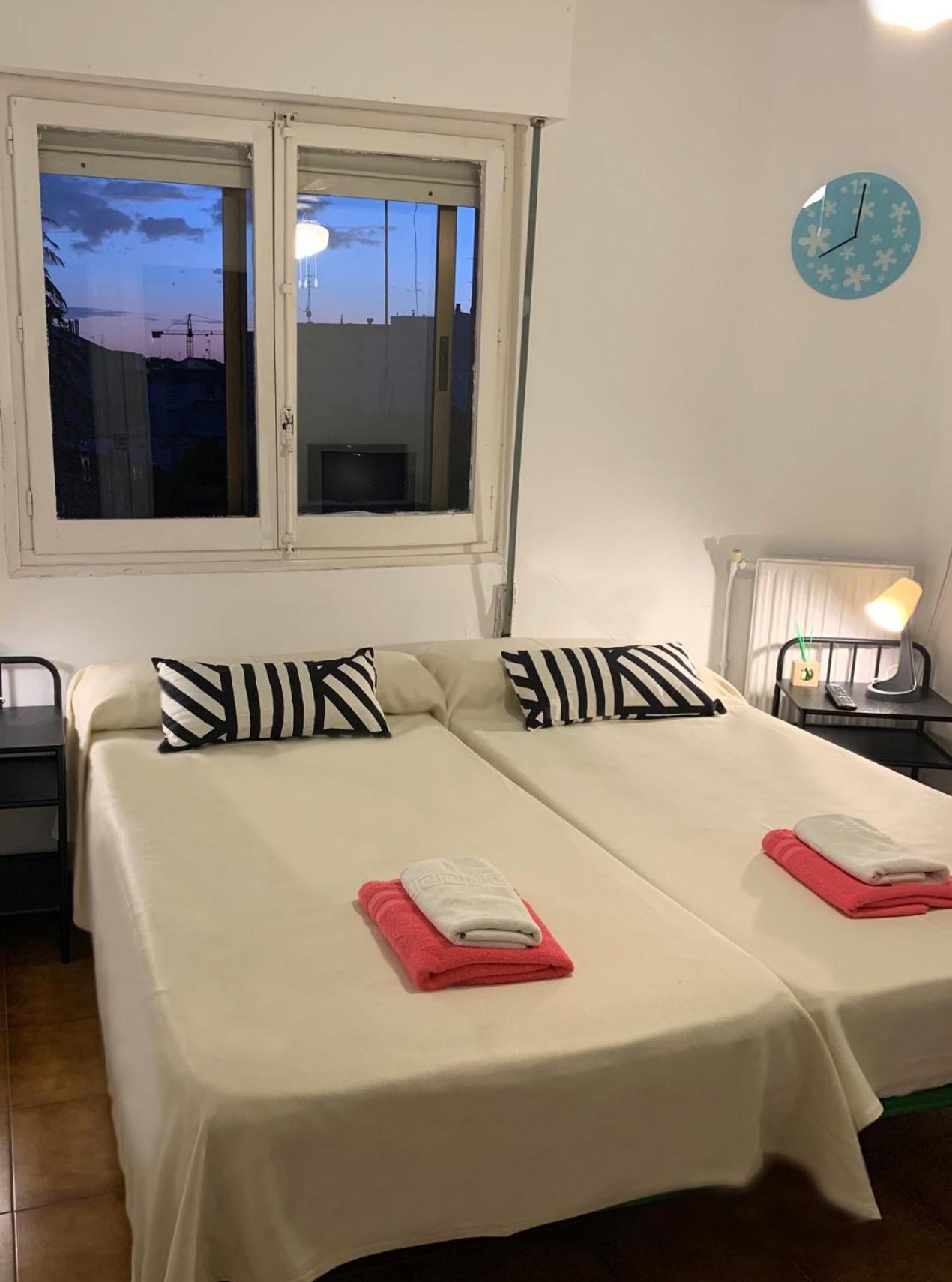 Hotel Y Restaurante Puerta De Aranda アランダ・デ・ドゥエロ エクステリア 写真